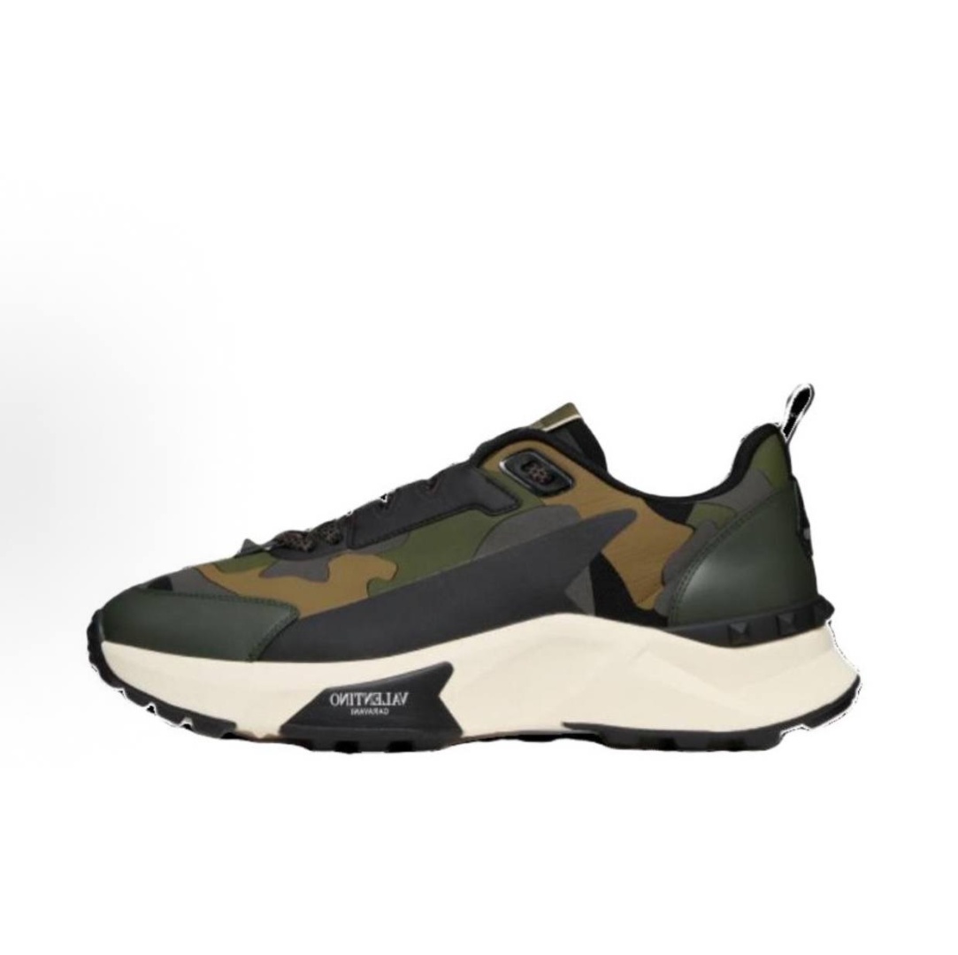  Valentino