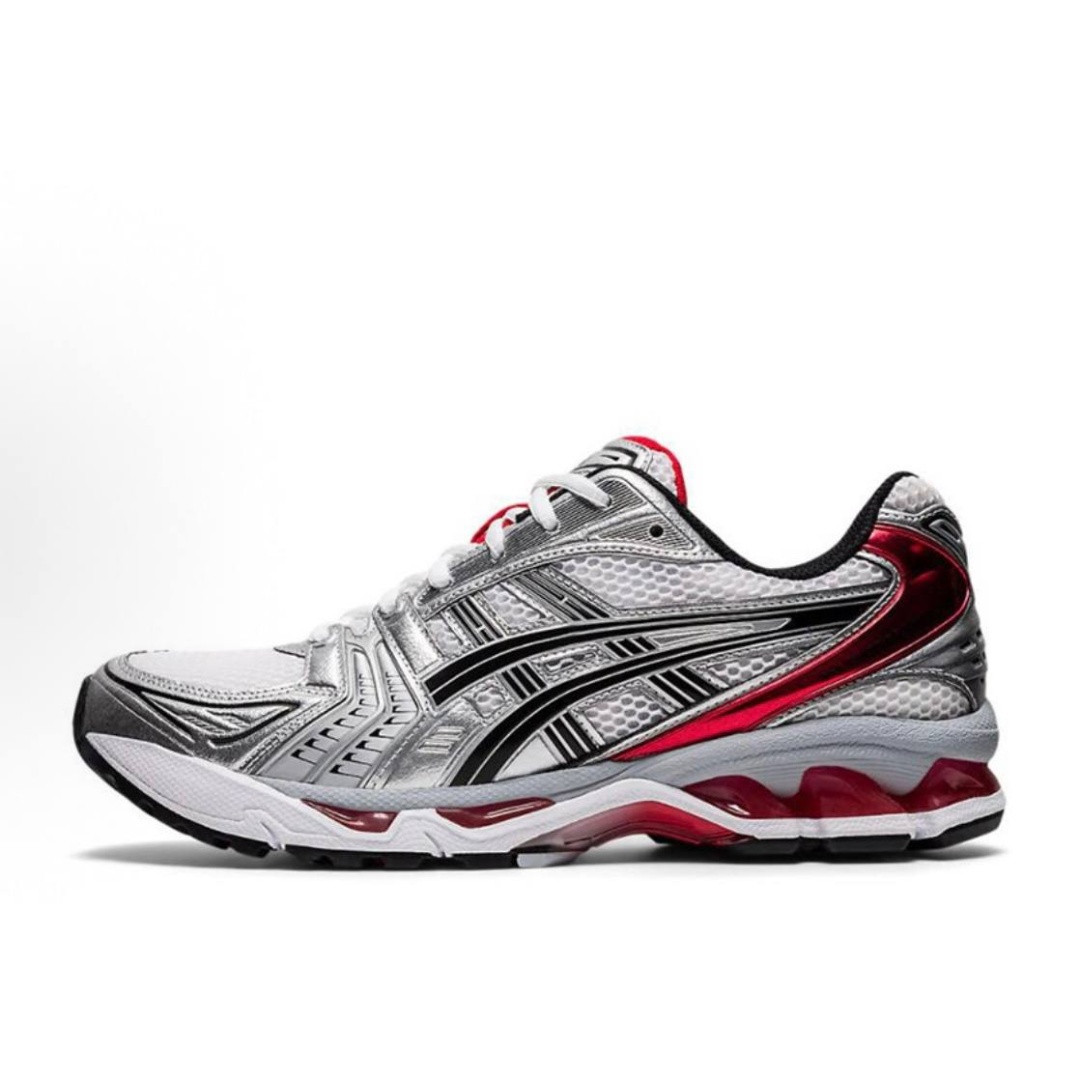  Asics 