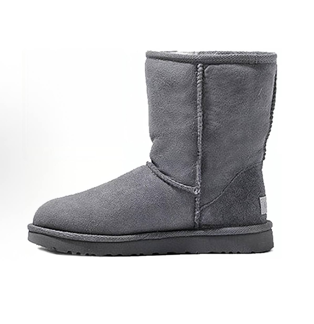  UGG