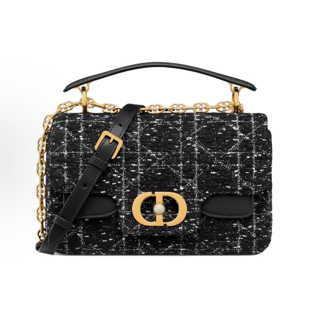  Dior