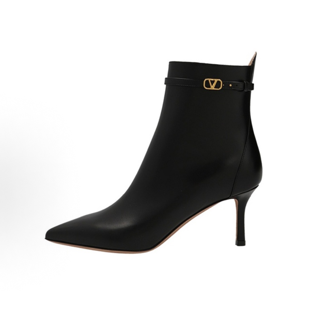 Valentino  Valentino