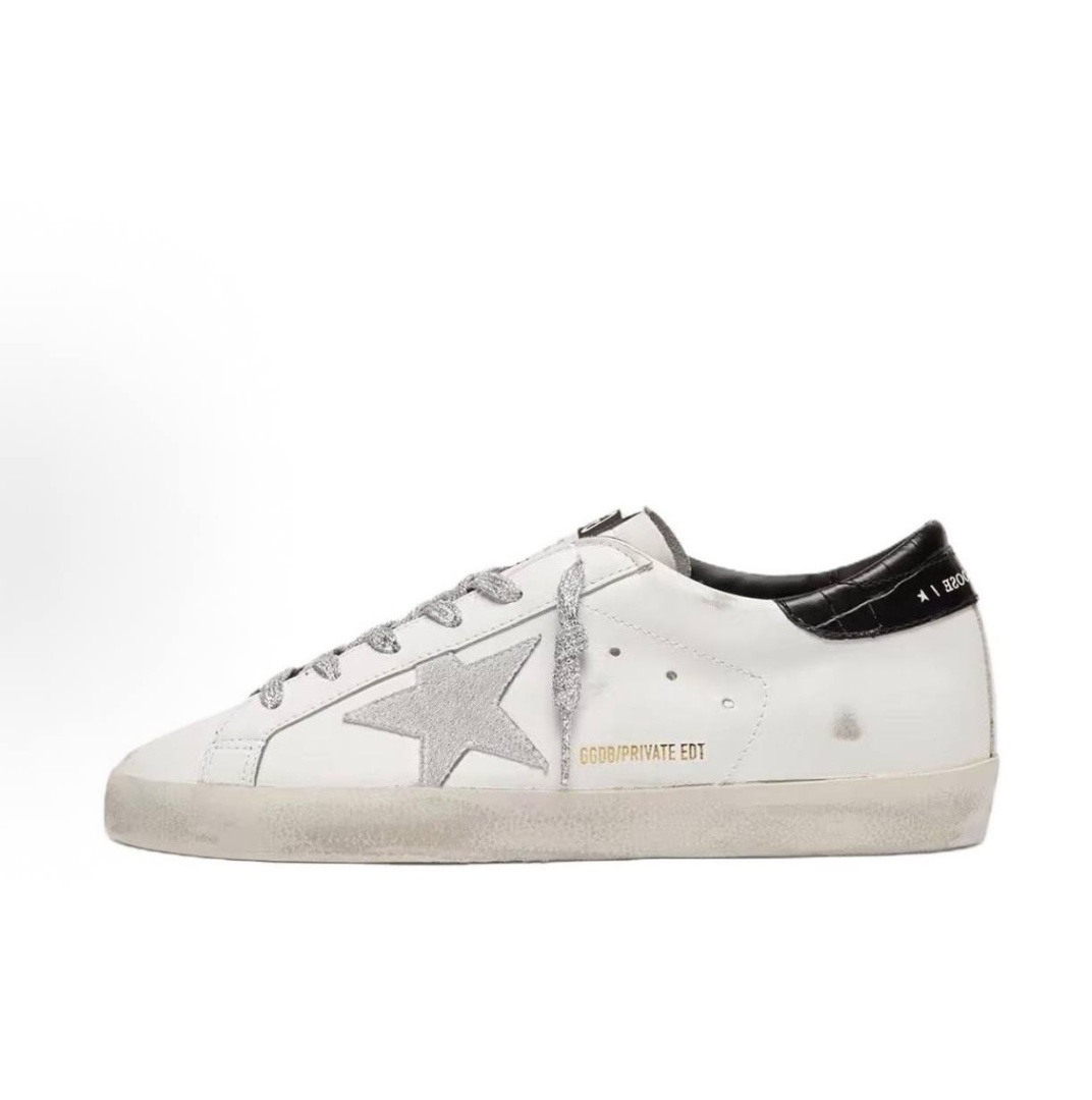  Golden Goose