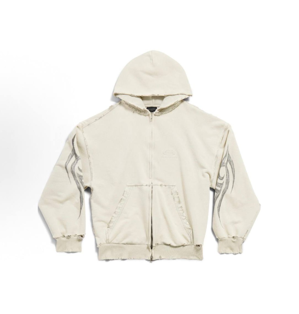  Balenciaga