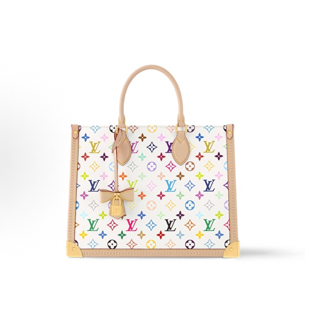  Louis Vuitton