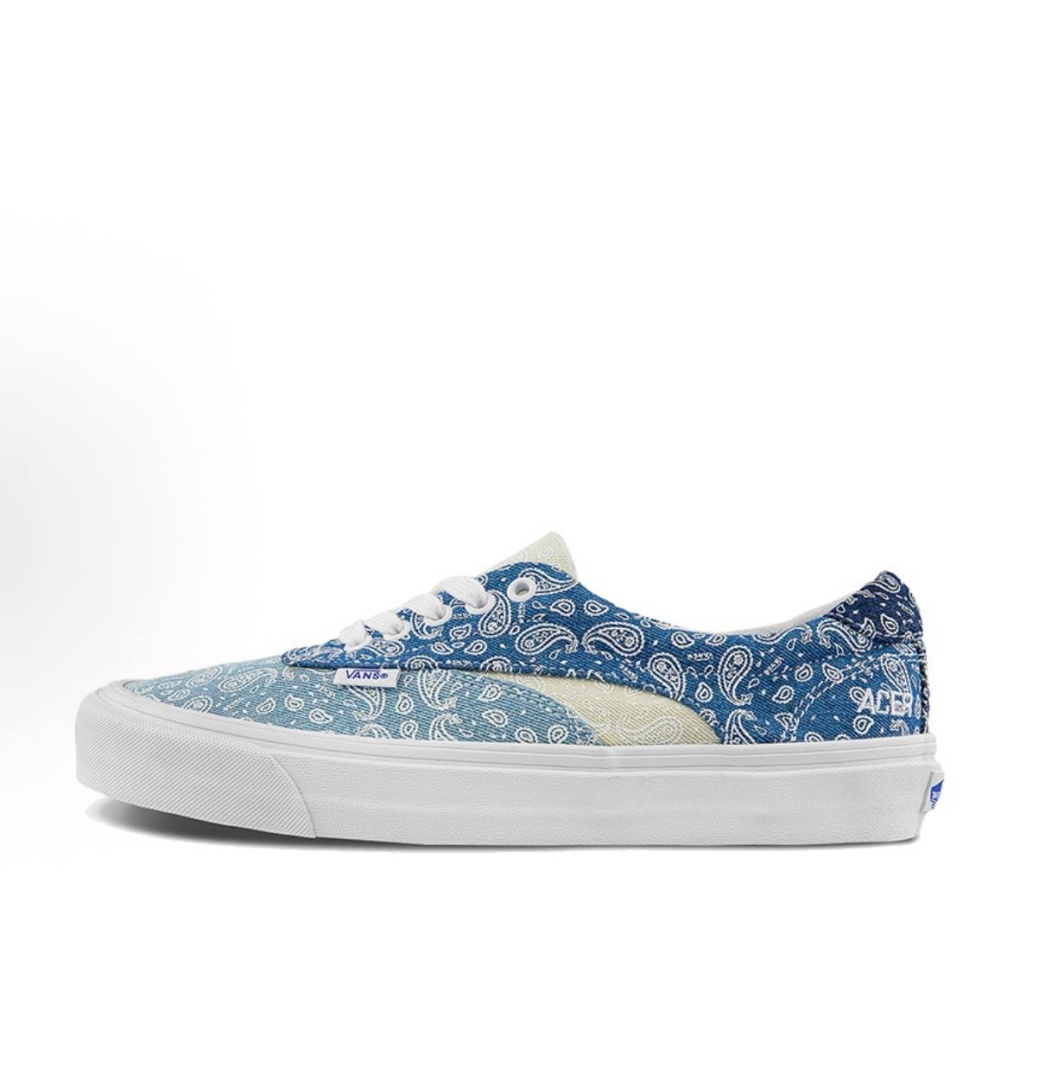 Vans