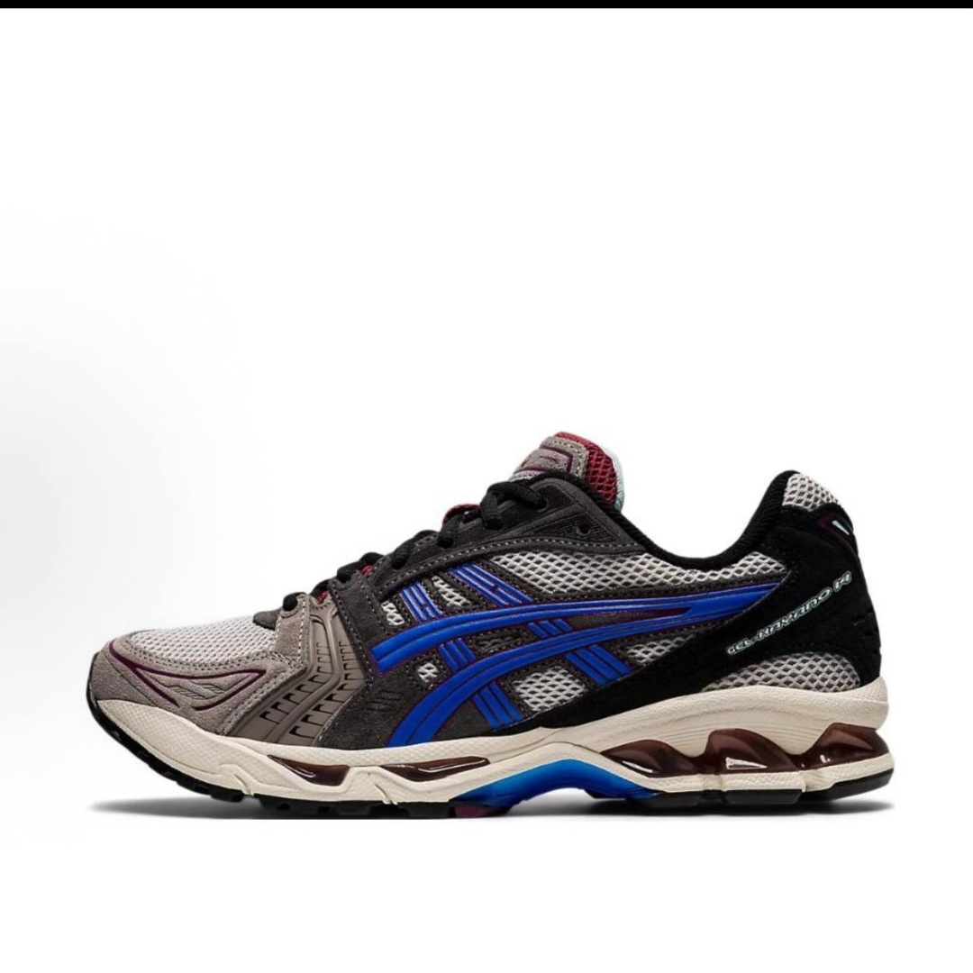  Asics 