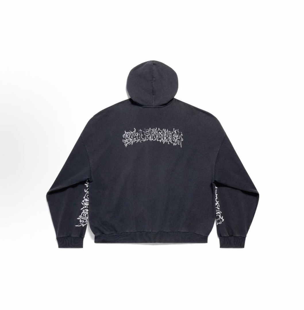  Balenciaga