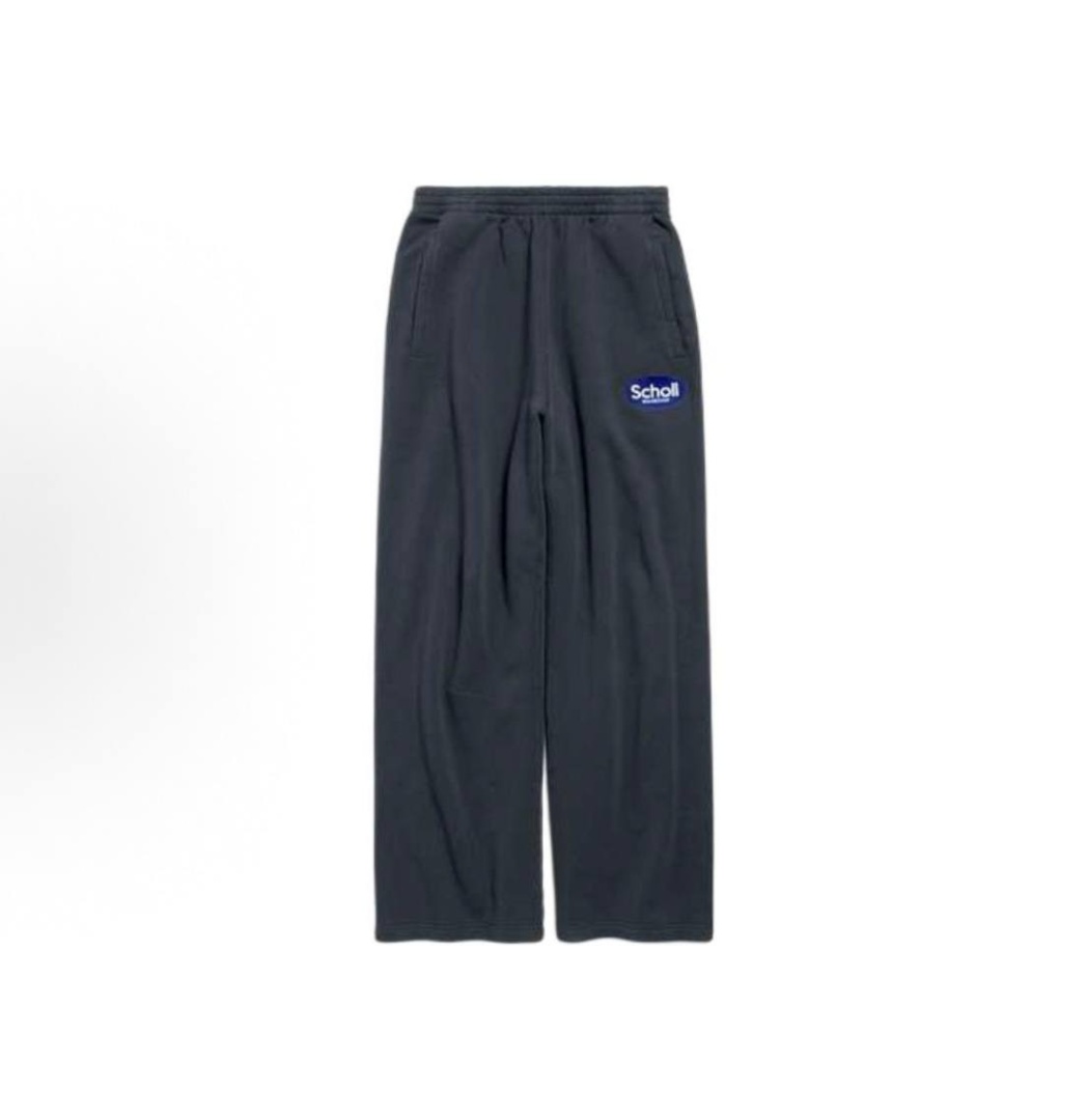  Balenciaga