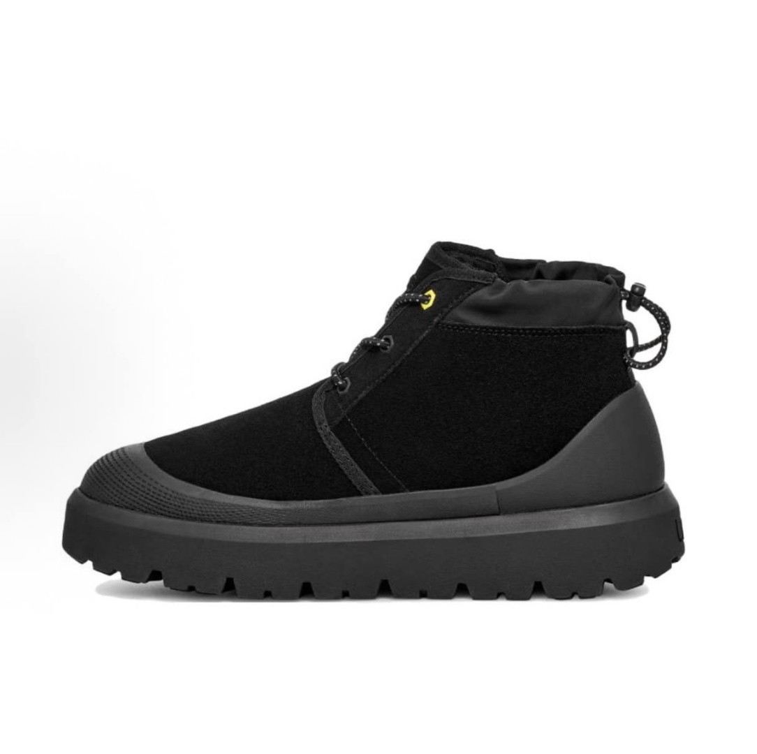  UGG