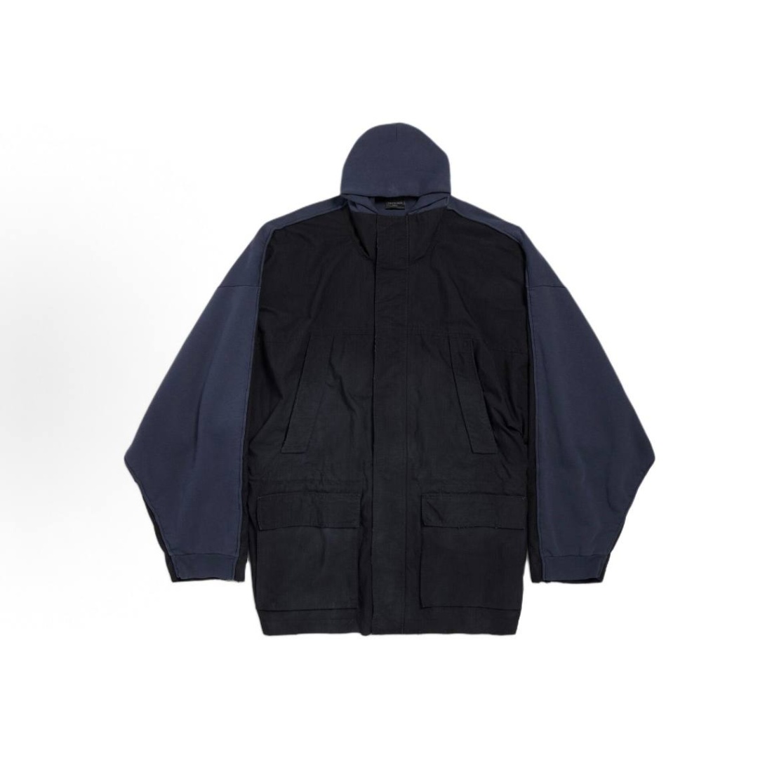  Balenciaga