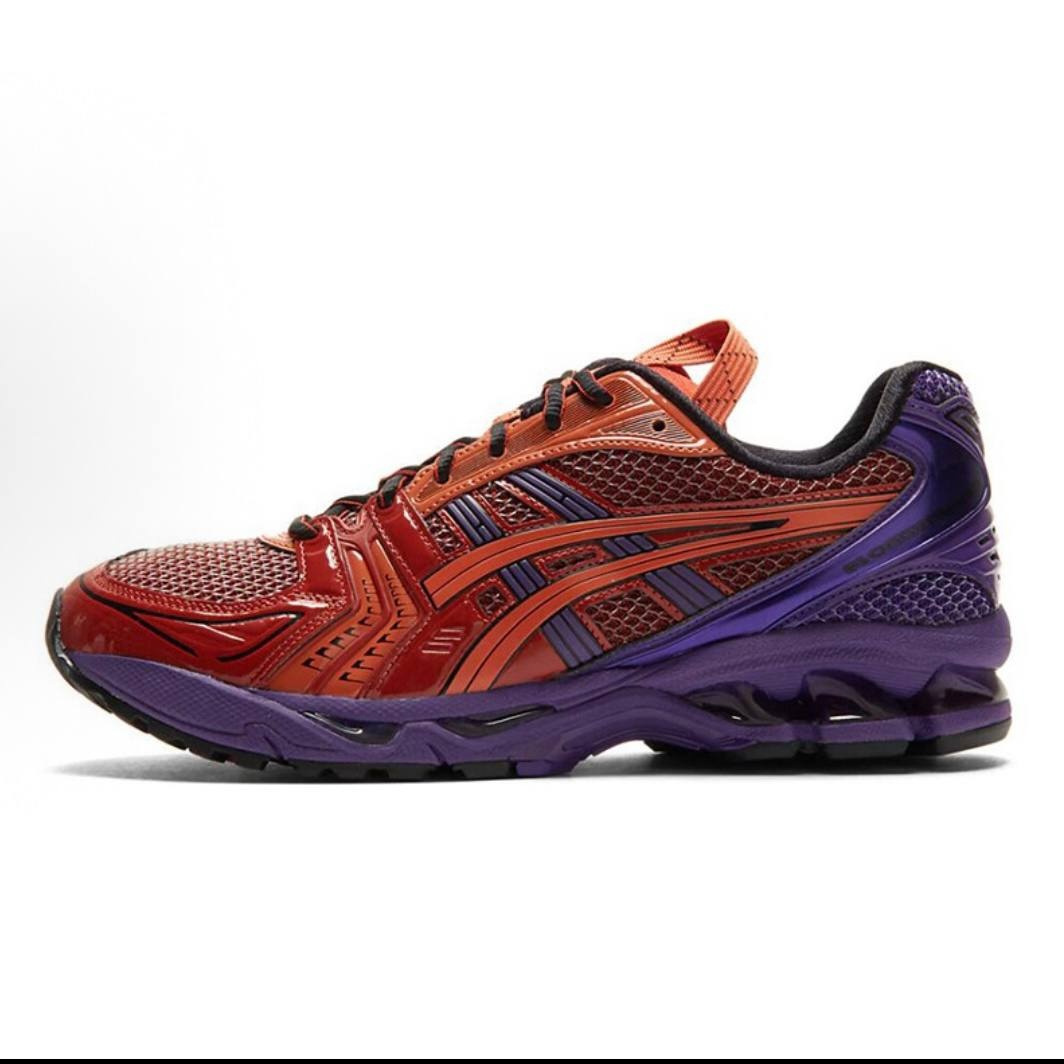  Asics 