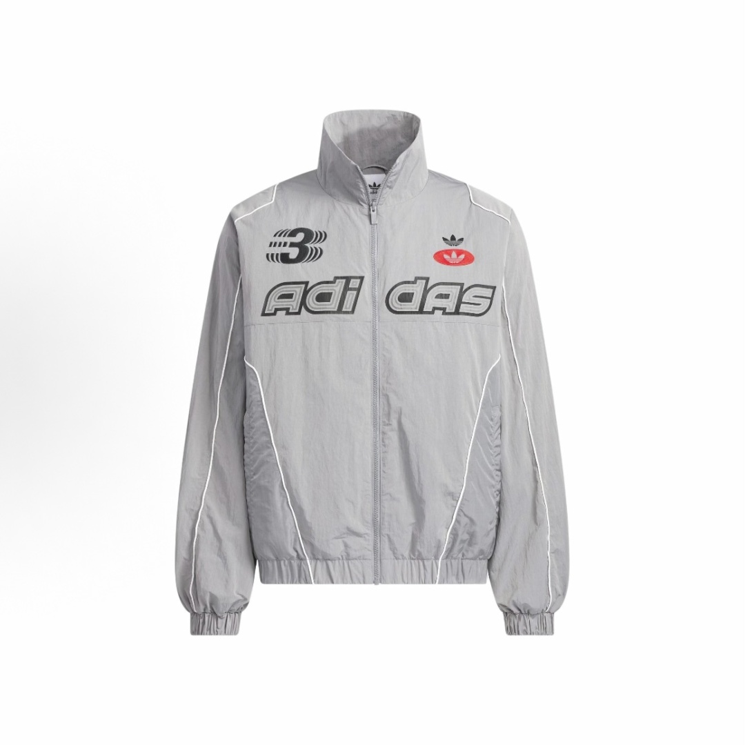  Adidas